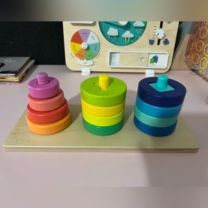 Lovevery Twist & Pivot Pattern Puzzle